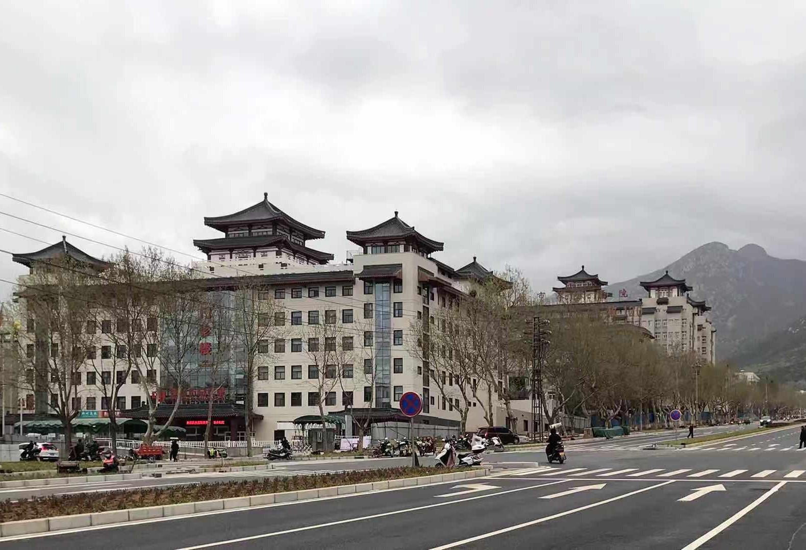 嵩山国际的房子怎么样_嵩山国际地址_嵩山国际美食