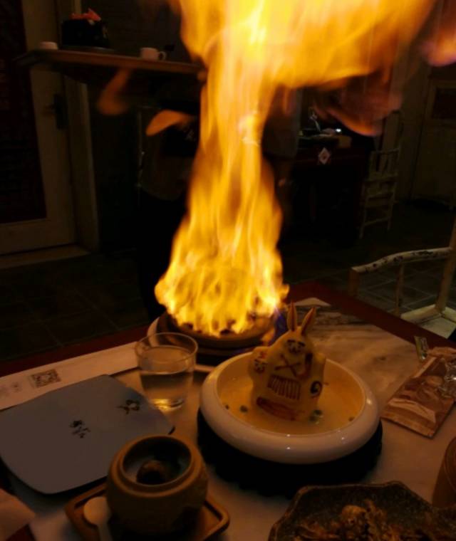 美食街附近还适合开什么店_附近的美食街_美食街附近适合做什么配套生意