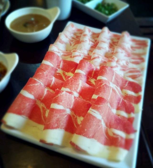 美食街附近适合做什么配套生意_美食街附近还适合开什么店_附近的美食街