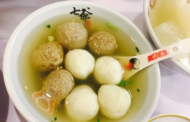 附近的美食街_美食街附近还适合开什么店_美食街附近适合做什么配套生意