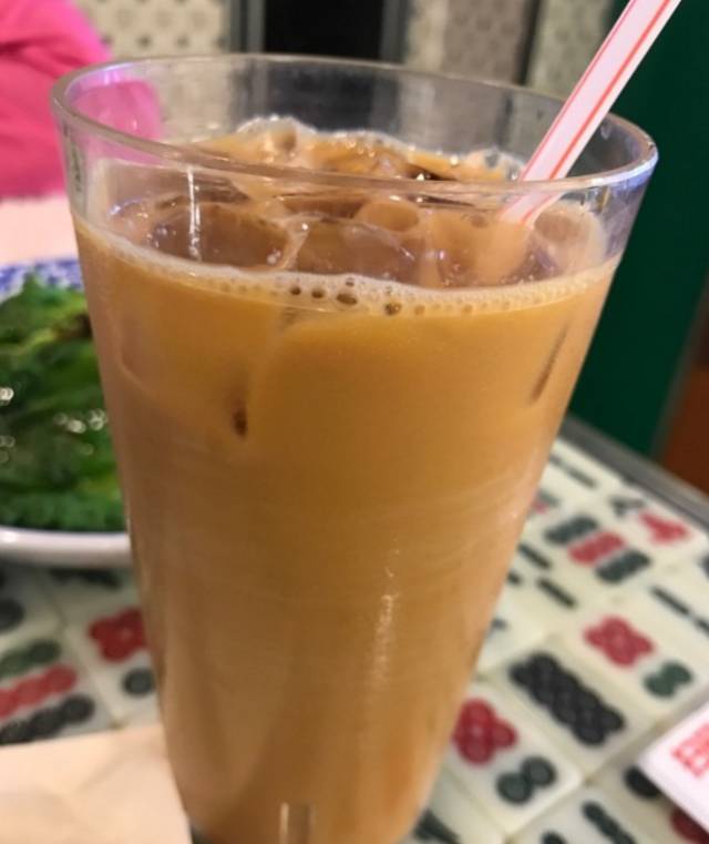 美食街附近还适合开什么店_美食街附近适合做什么配套生意_附近的美食街