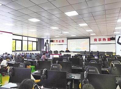 电竞记者叫什么意思_电竞记者要做什么_电竞老记者