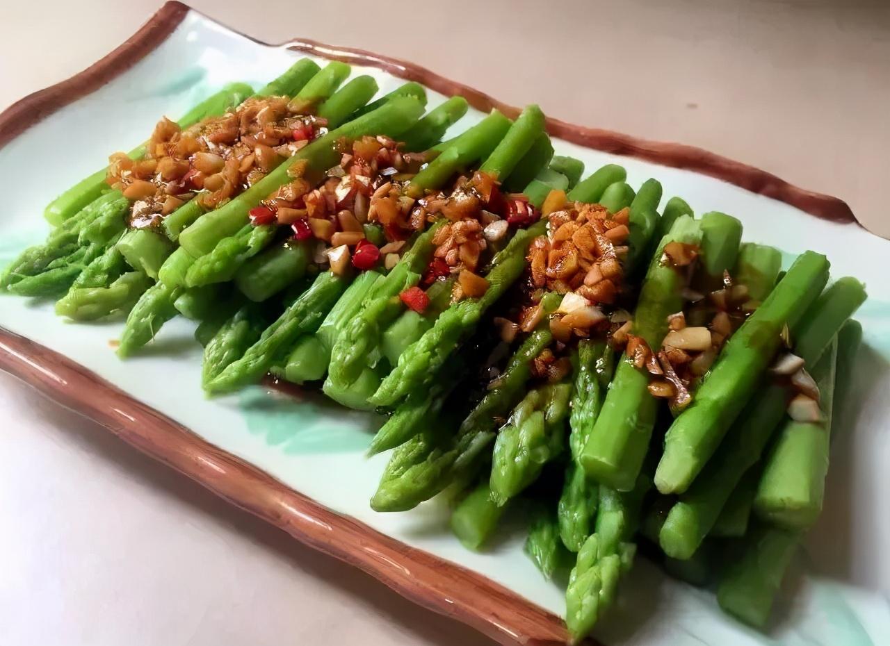 西餐芦笋怎么做好吃_西餐中芦笋的做法_西餐芦笋是